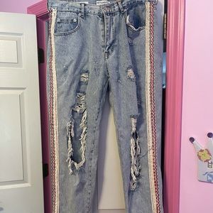 Pull and bear distress jeans with detailing on the side